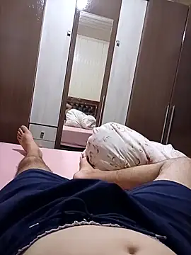 Gustavo198045 online show from 02/14/26, 03:51