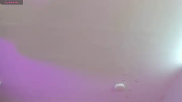 Foxxy Doll online show from 04/08/26, 04:52