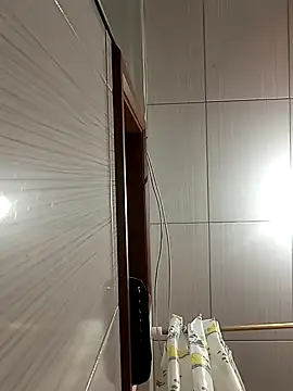 Foxxy Doll online show from 12/20/25, 03:04