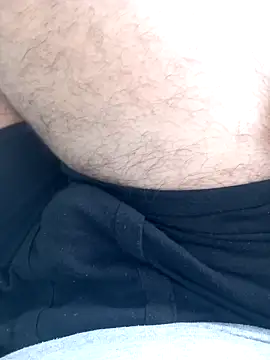 bullut06 online show from 10/28/25, 10:58