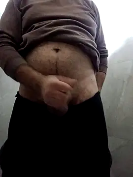 bullut06 online show from 11/30/25, 09:54