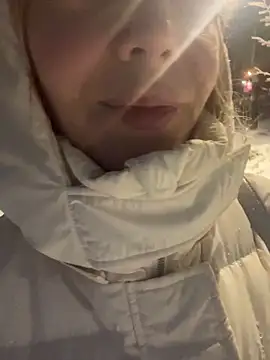 Natalee Love online show from 12/23/25, 08:13