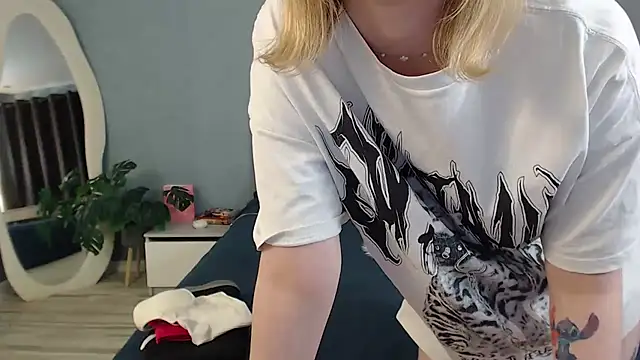 Natalee Love online show from 04/06/26, 04:46