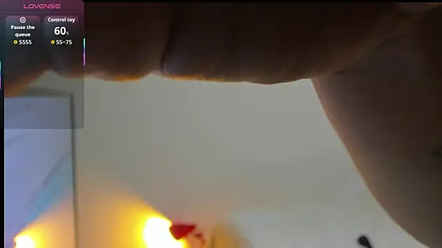 gabrielaponce11 online show from 10/05/25, 11:06