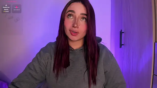 scarlett Collinss online show from 02/04/26, 03:45