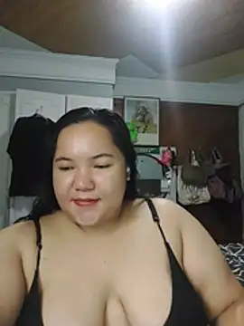 Snapshot of LianaCruzado chatting on 07/07/26, 05:27 LianaCruzado online show from 07/07/26, 05:27