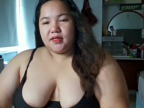 Snapshot of LianaCruzado chatting on 07/08/26, 11:49 LianaCruzado online show from 07/08/26, 11:49