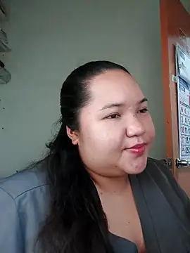 Snapshot of LianaCruzado chatting on 05/12/26, 06:43 LianaCruzado online show from 05/12/26, 06:43