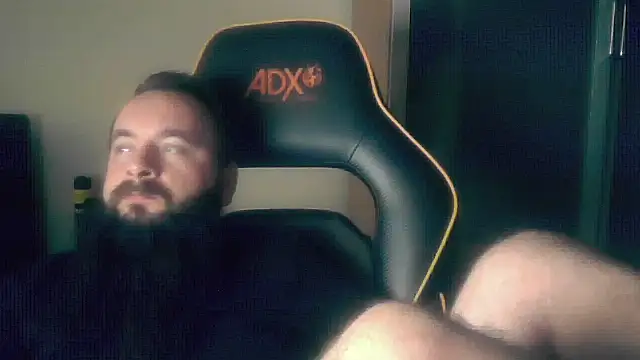 LondonMan1988 online show from 10/08/25, 05:02