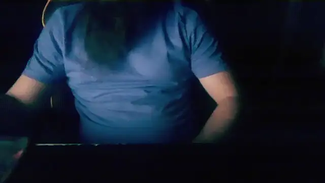 LondonMan1988 online show from 11/24/25, 05:57