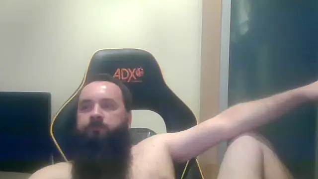 LondonMan1988 online show from 10/10/25, 08:53