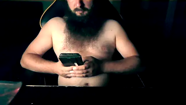 Snapshot of LondonMan1988 chatting on 07/11/26, 09:59 LondonMan1988 online show from 07/11/26, 09:59