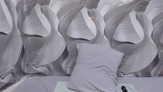 GlowGoddessxx online show from 05/11/26, 08:59