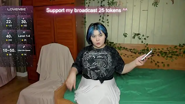 Alisa Monroe online show from 10/11/25, 04:24
