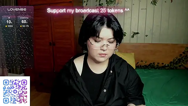 Alisa Monroe online show from 10/16/25, 02:31