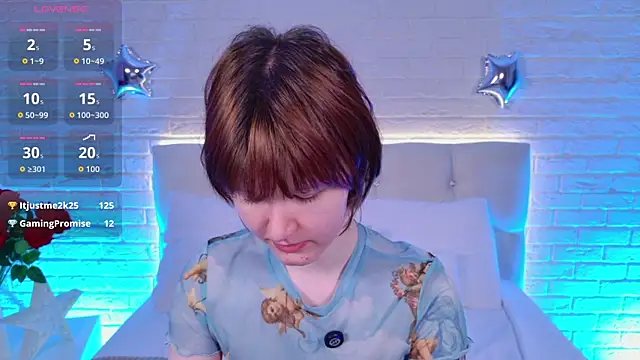 Aria Vox online show from 06/27/26, 11:38