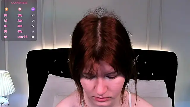 Aria Vox online show from 09/15/25, 06:03