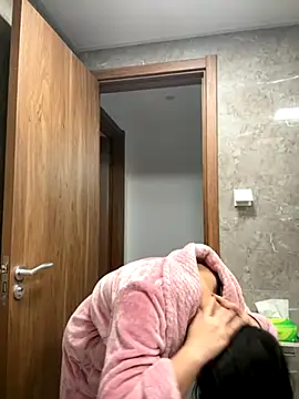 anna yngs online show from 10/03/25, 01:20