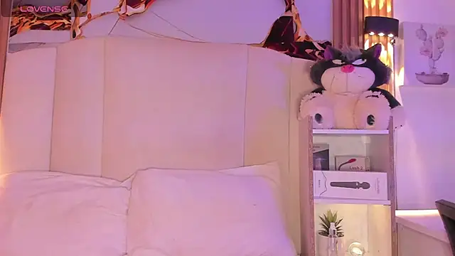 AgathaAtenea online show from 10/03/25, 02:40
