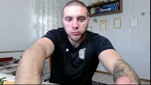 Jordan1Dior online show from 04/22/26, 07:37