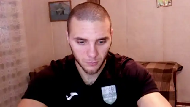 Jordan1Dior online show from 11/11/25, 08:20