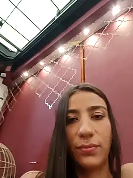 -juicy  online show from 10/25/25, 10:21