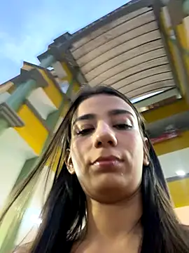 -juicy  online show from 11/21/25, 10:42