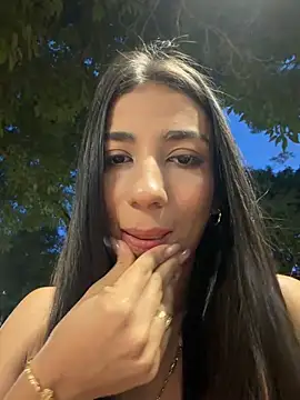-juicy  online show from 05/24/26, 11:26