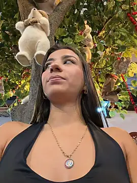 -juicy  online show from 12/04/25, 10:42