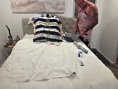 iamthepublickmasterbater online show from 04/12/26, 02:09