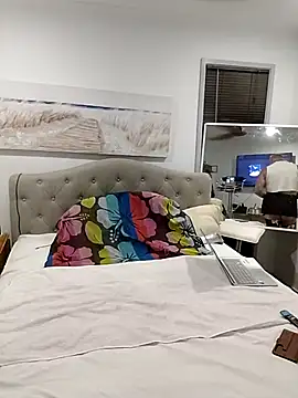 iamthepublickmasterbater online show from 10/19/25, 10:29