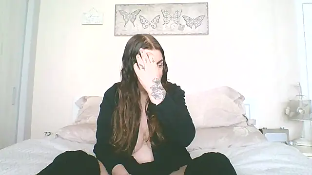 EllaKent online show from 04/19/26, 09:10