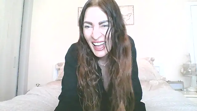 EllaKent online show from 03/29/26, 01:46