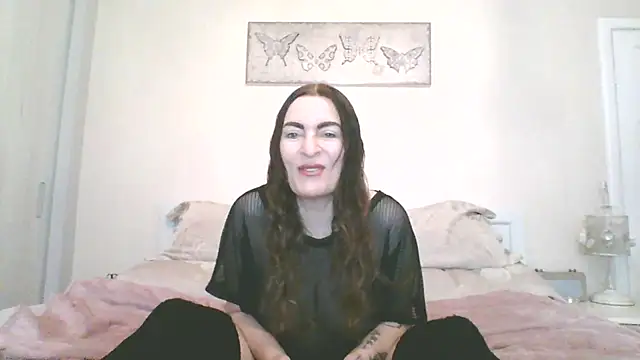 EllaKent online show from 01/18/26, 10:07