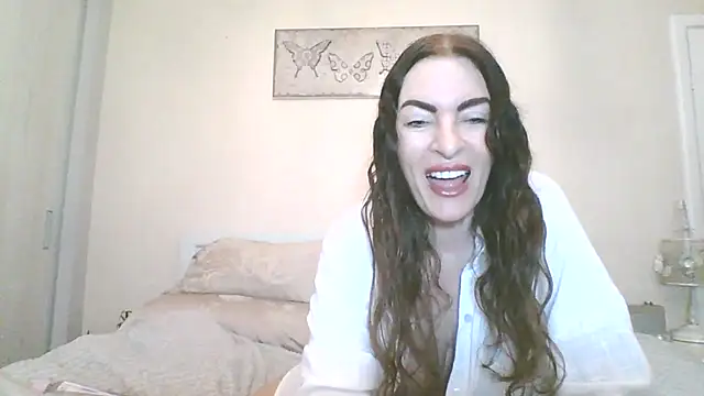 EllaKent online show from 12/13/25, 08:04