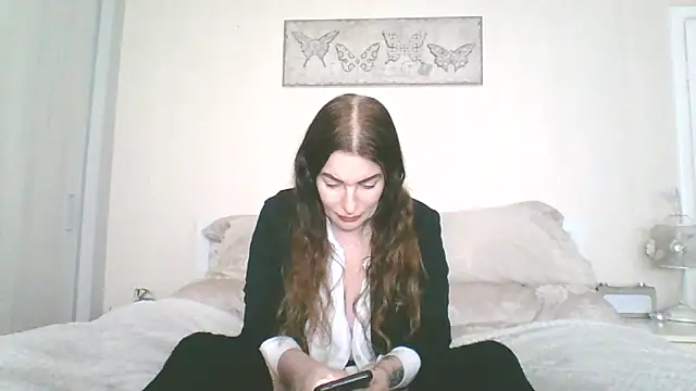 EllaKent online show from 03/10/26, 03:38