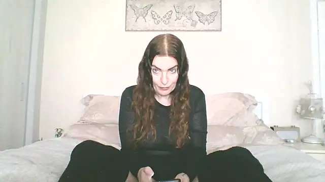 EllaKent online show from 02/10/26, 03:44