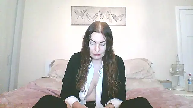 EllaKent online show from 01/11/26, 10:33