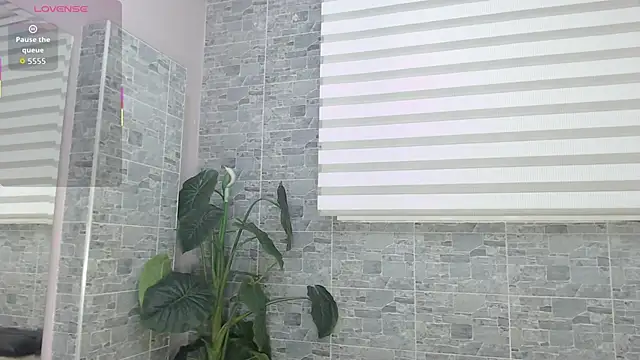 VioletLux online show from 11/25/25, 07:47