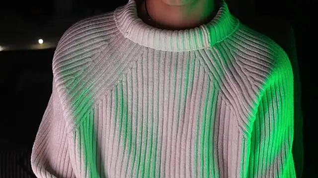 NidhiChandra online show from 12/20/25, 10:07