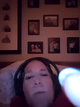 Snapshot of forbiddenbabygirl chatting on 10/31/25, 04:09 forbiddenbabygirl online show from 10/31/25, 04:09