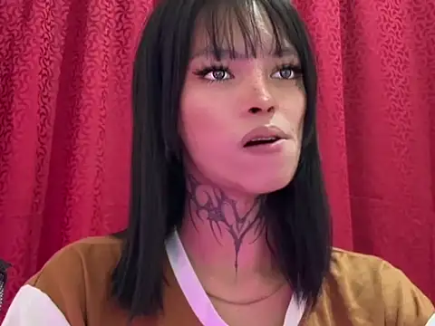 Sugarcandyyy online show from 04/11/26, 04:31