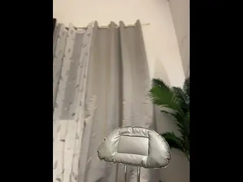 Sugarcandyyy online show from 04/08/26, 05:25