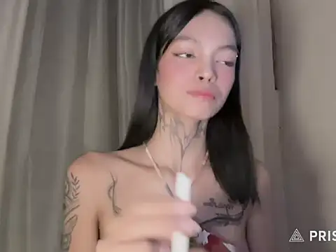 Sugarcandyyy online show from 05/15/26, 04:38