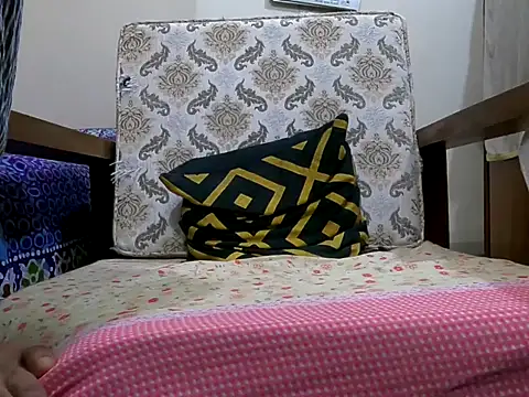 DhakaBabe online show from 02/15/26, 02:05