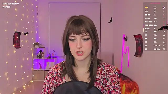 bananasgirl online show from 10/23/25, 06:17