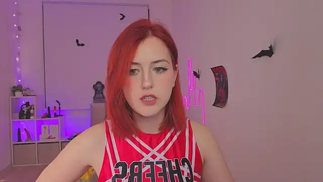 bananasgirl online show from 10/24/25, 05:12