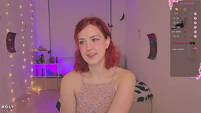 bananasgirl online show from 11/12/25, 05:33