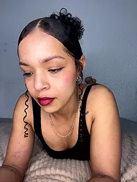 Yasmin777  online show from 01/12/26, 11:53