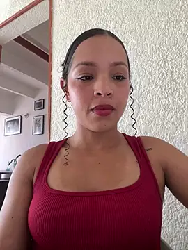 Yasmin777  online show from 02/13/26, 08:53